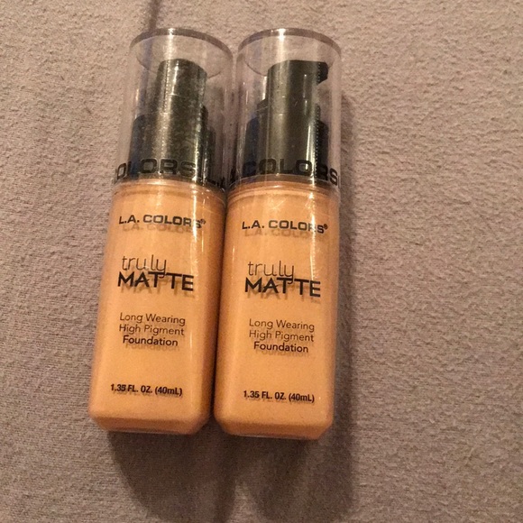 L.A. Colors Other - La colors foundation